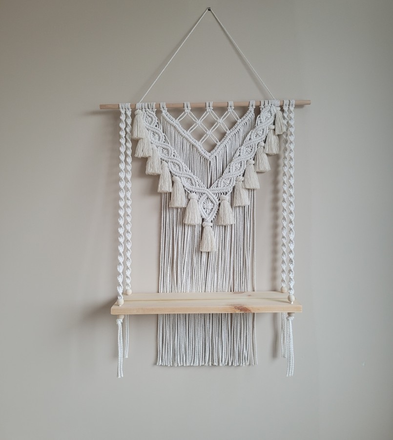 Macrame lentyna su kutosais