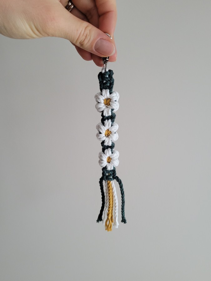 Raktų pakabutis - ramunės